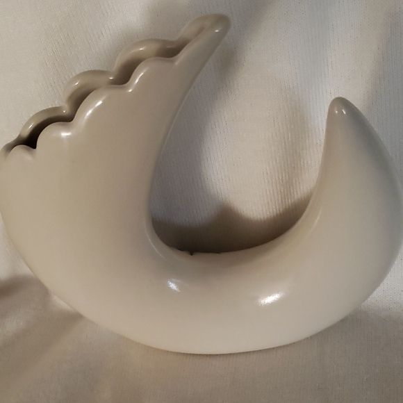 Pottery Crescent Moon Shaped with Iris Motif Vase - Picture 6 of 7